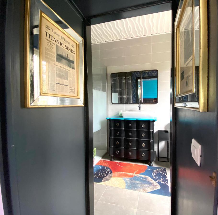 O Clair De Lune Au Coeur De Sarlat - Chambres Climatisees - Parking Prive - Piscine Chauffee - Spa Et Massages Екстериор снимка