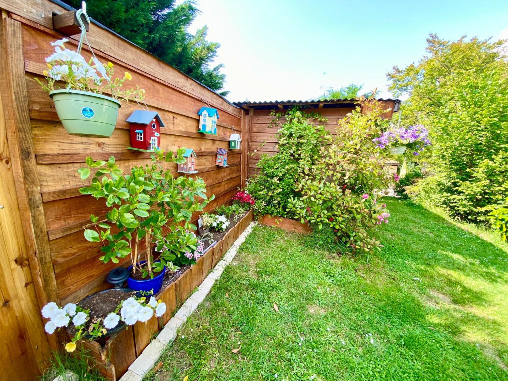 O Clair De Lune Au Coeur De Sarlat - Chambres Climatisees - Parking Prive - Piscine Chauffee - Spa Et Massages Екстериор снимка