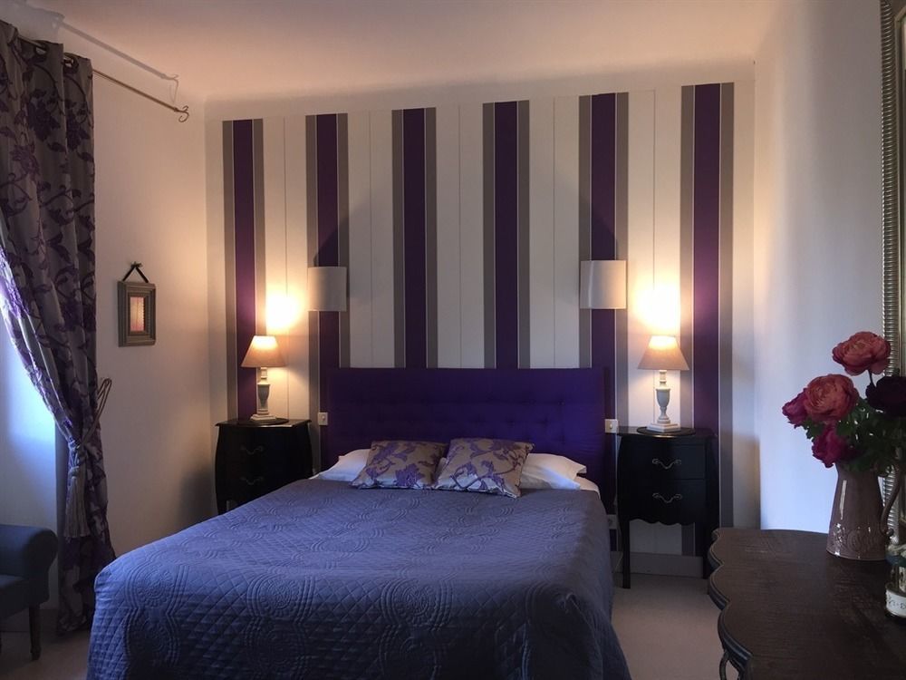 O Clair De Lune Au Coeur De Sarlat - Chambres Climatisees - Parking Prive - Piscine Chauffee - Spa Et Massages Екстериор снимка