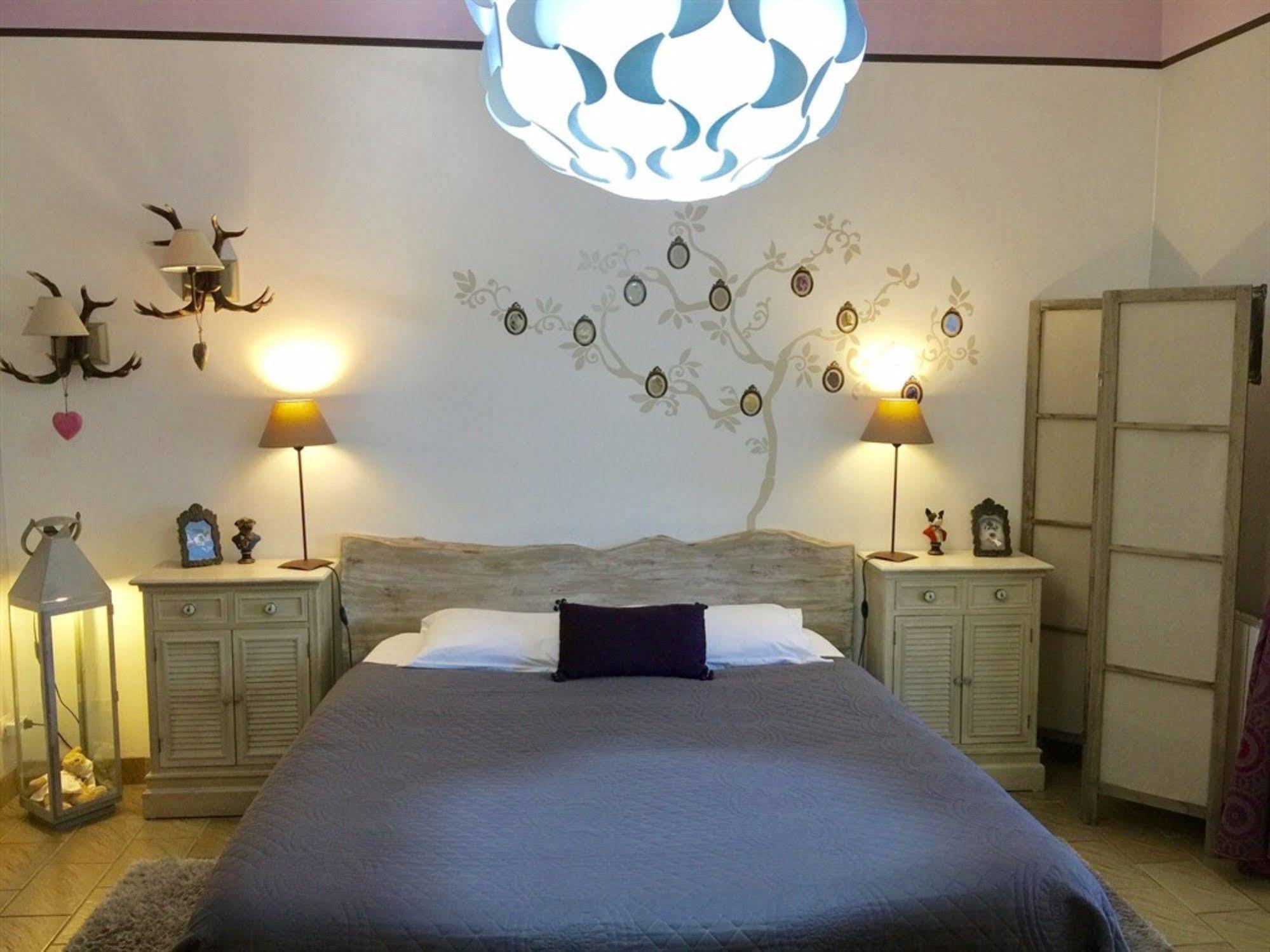 O Clair De Lune Au Coeur De Sarlat - Chambres Climatisees - Parking Prive - Piscine Chauffee - Spa Et Massages Екстериор снимка